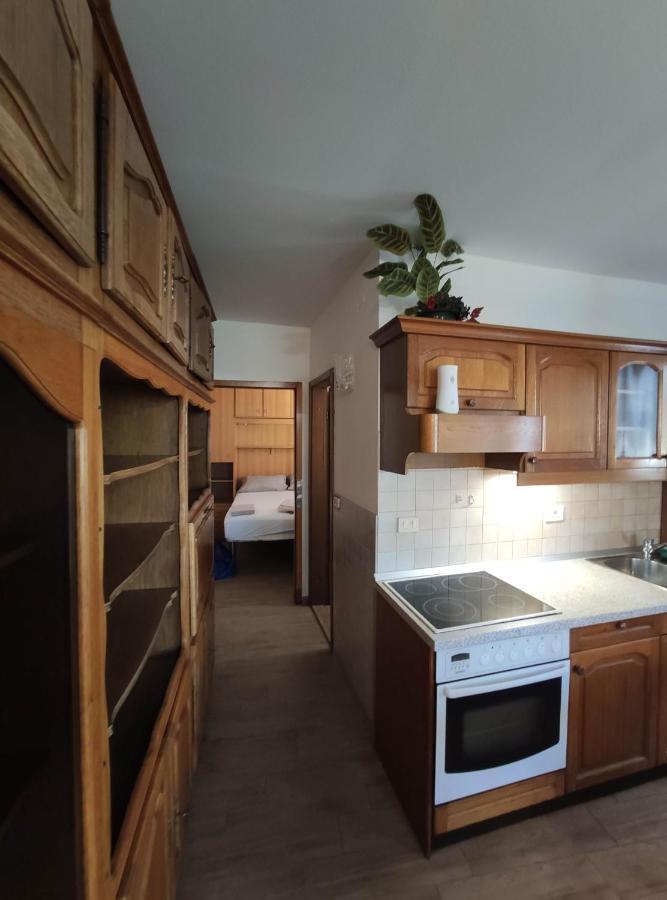 Cute Corner Apartment Копер Екстериор снимка